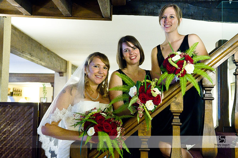 Mariée et ses demoiselles d'honneur